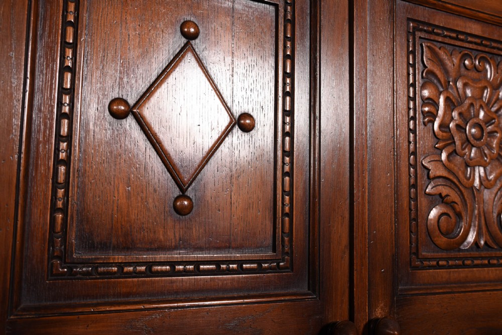 Carved oak 5 piece bedroom suite  View X