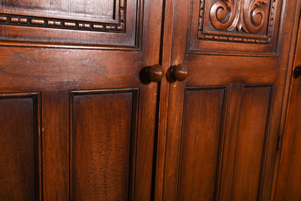 Carved oak 5 piece bedroom suite  View XI