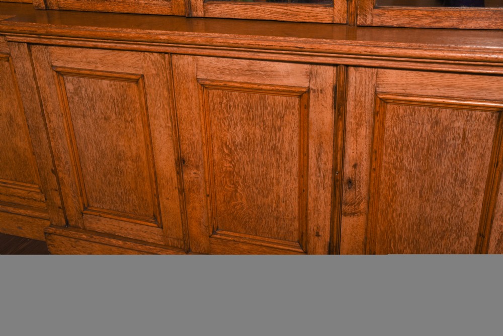 Impressive large Victorian oak five door breakfront library bookcase  View VI