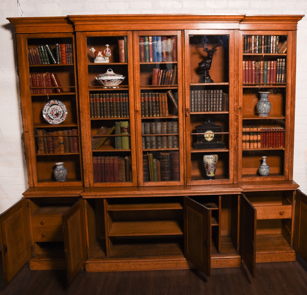 Impressive large Victorian oak five door breakfront library bookcase  View VIII