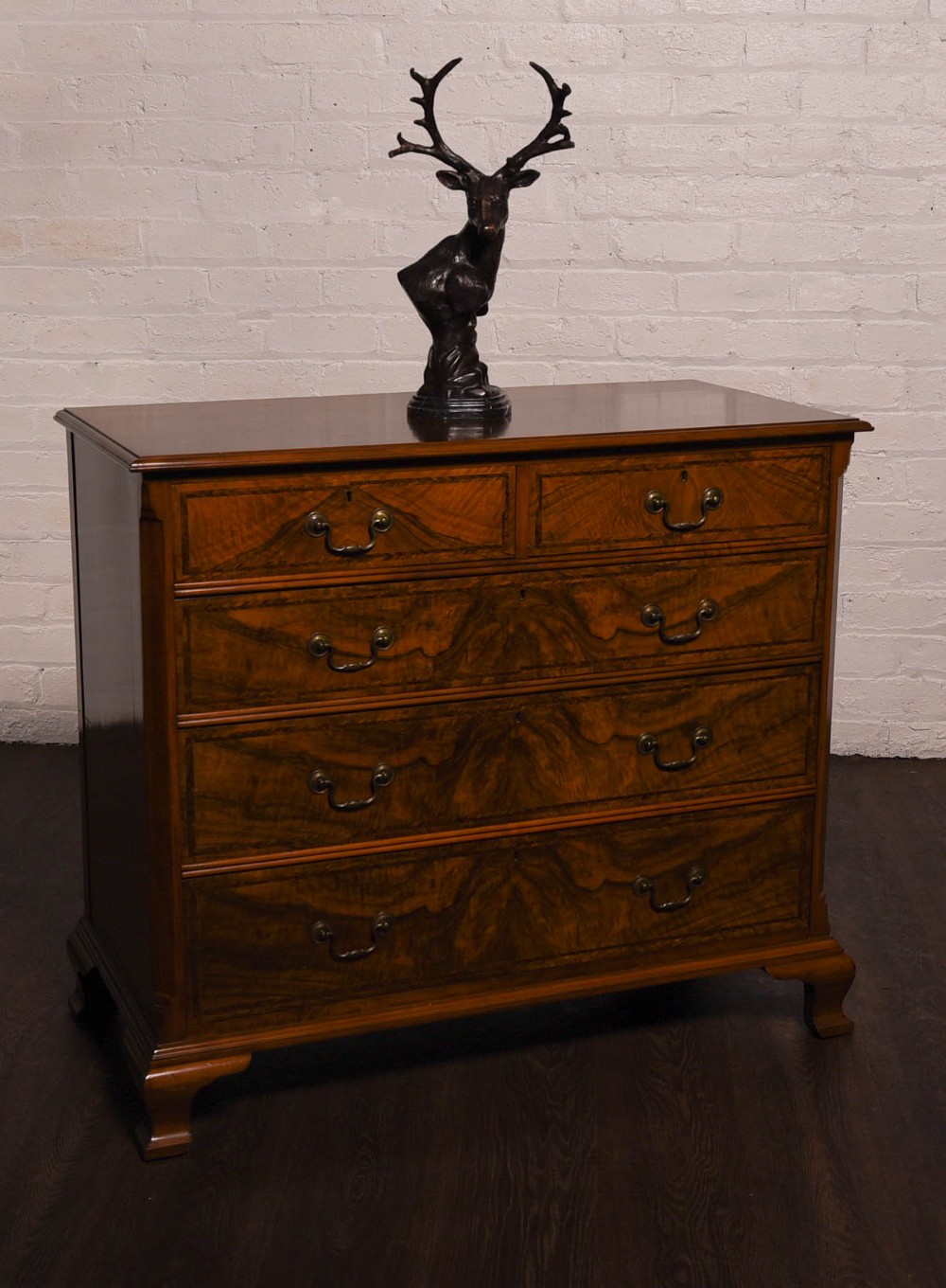Stunning inlaid Figured walnut chest of drawers 