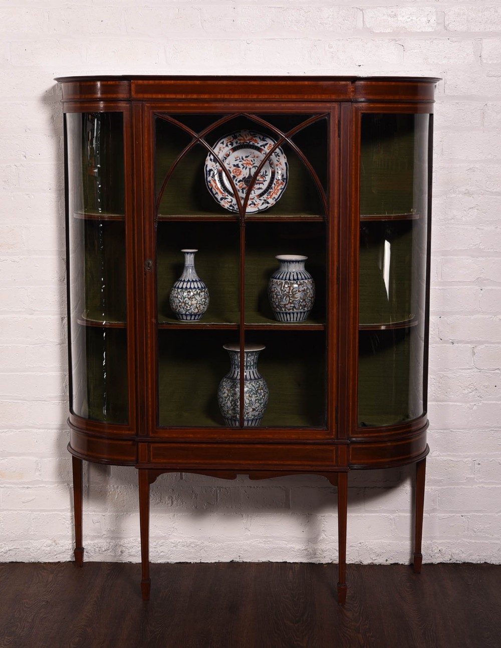 Edwardian inlaid Mahogany display cabinet