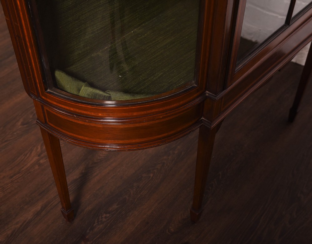 Edwardian inlaid Mahogany display cabinet View VI