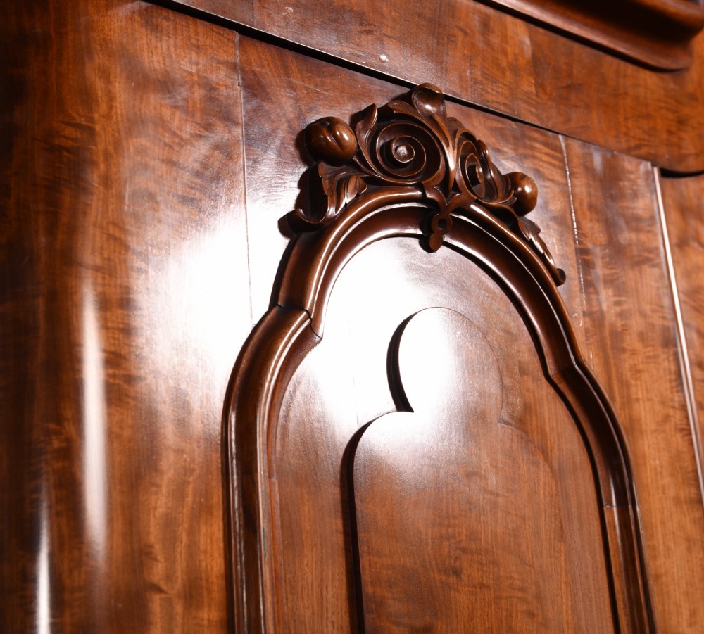 Outstanding Victorian carved Mahogany 3 door wardrobe View III