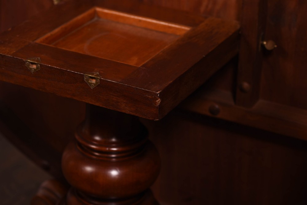 Victorian Mahogany circular snap top table  View XVIII
