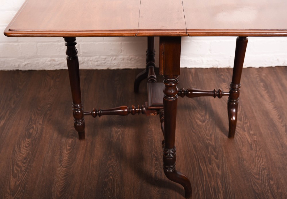 A Rare Victorian gateleg Sutherland drop leaf table  View XII