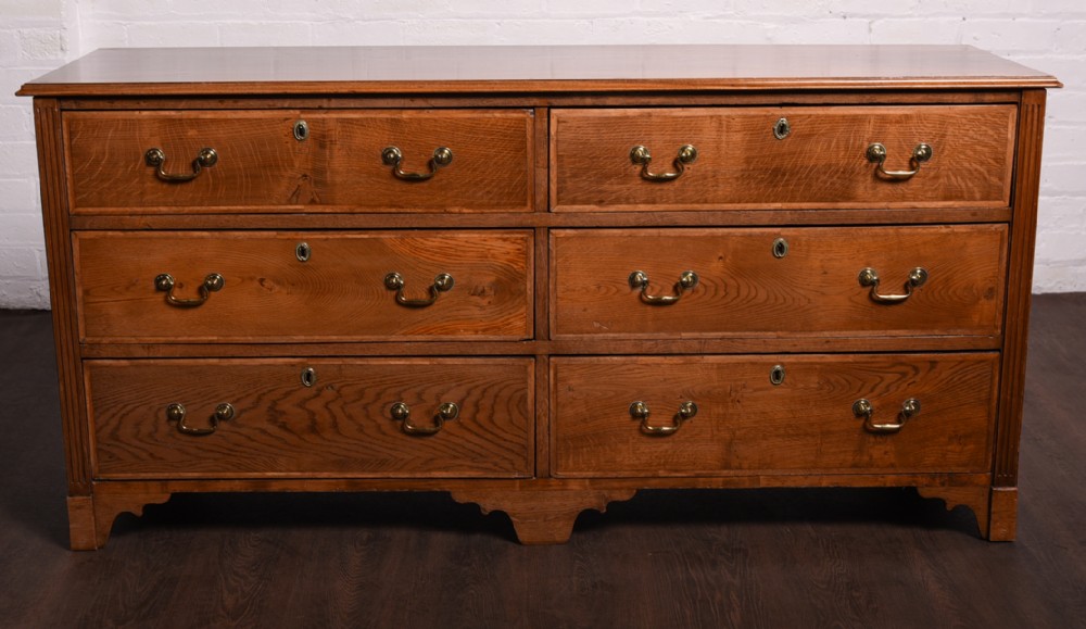 Stunning Georgian 6 Drawer Chest of drawers 