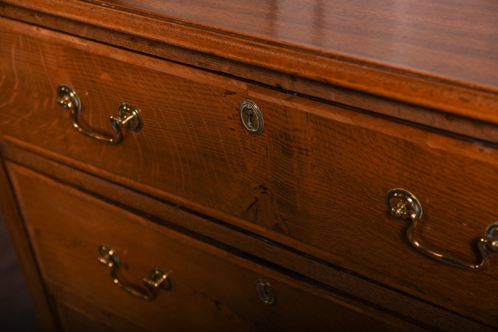 Stunning Georgian 6 Drawer Chest of drawers  View III