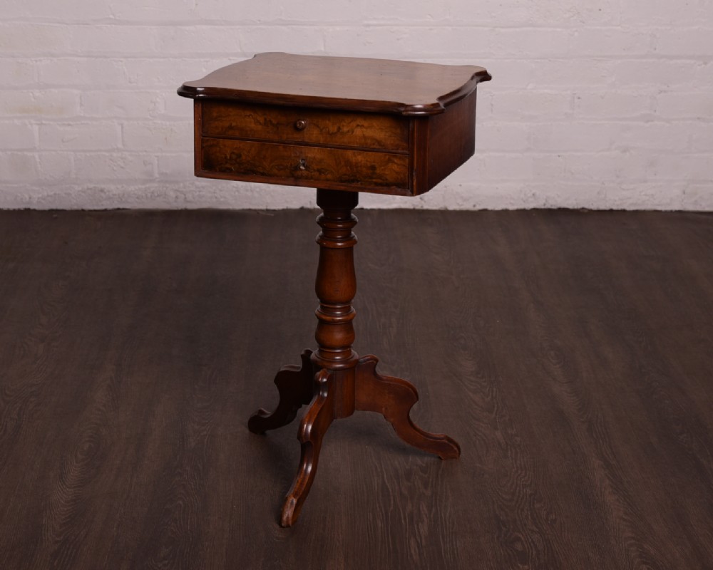 Superb Victorian Burr Walnut work table 
