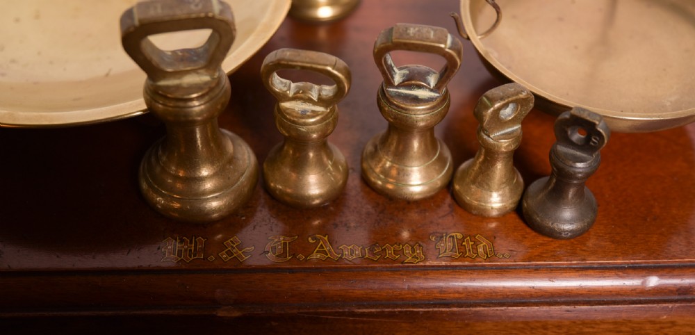 Set of brass Avery balance scales  View VII