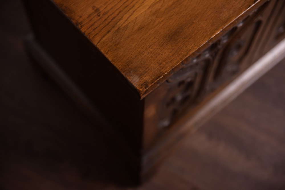 Striking Edwardian Carved oak blanket box  View IV