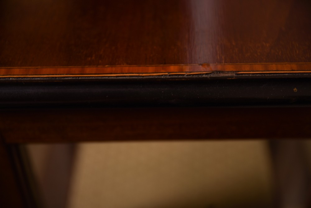 Neat Edwardian inlaid Mahogany display cabinet  View IV