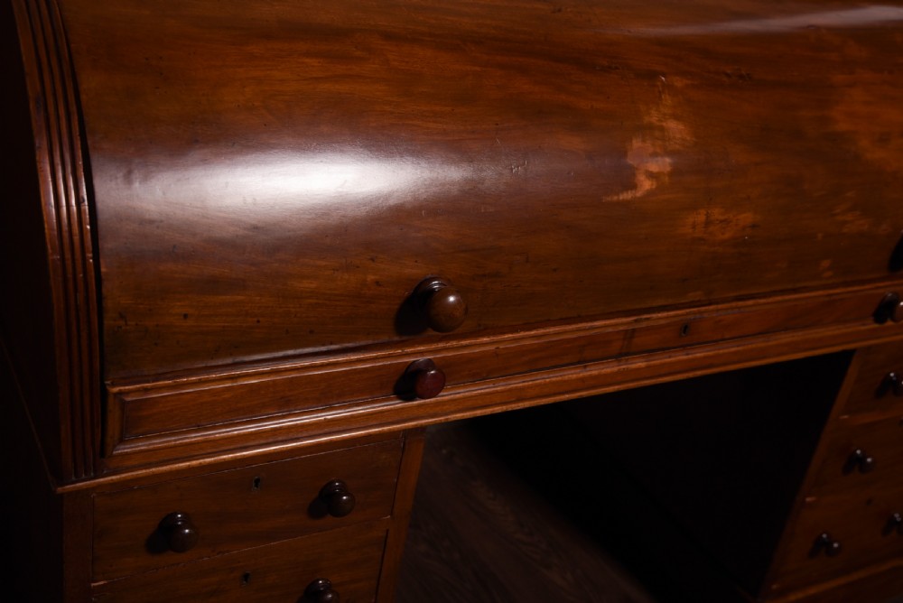 Impressive Victorian Mahogany cylinder pedestal  Writing desk View V