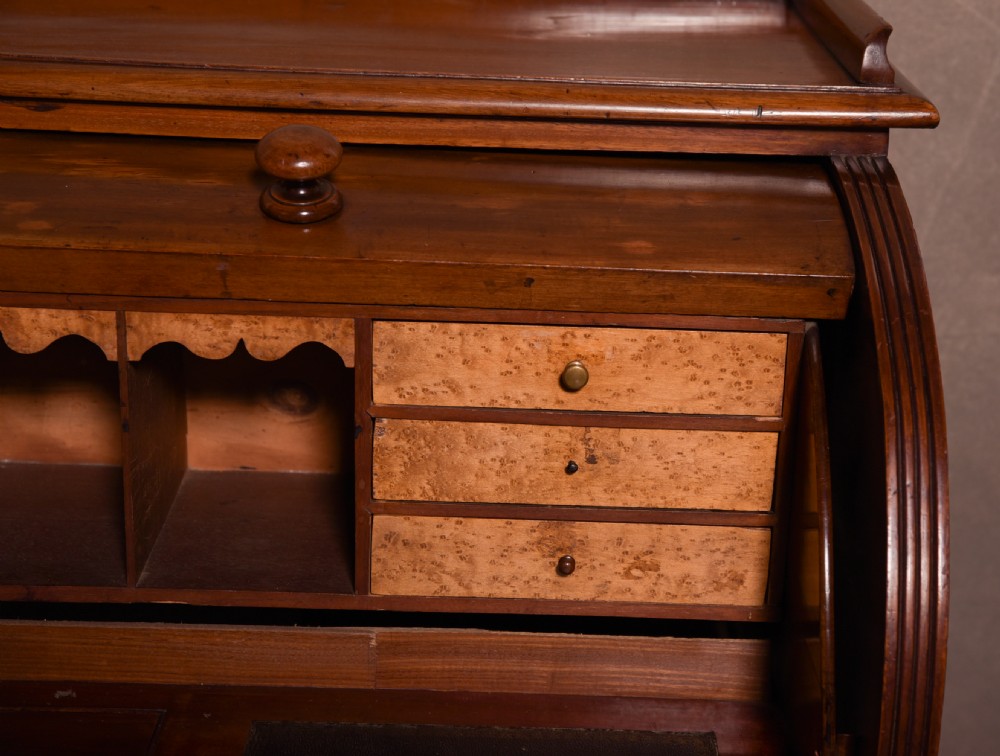 Impressive Victorian Mahogany cylinder pedestal  Writing desk View IX