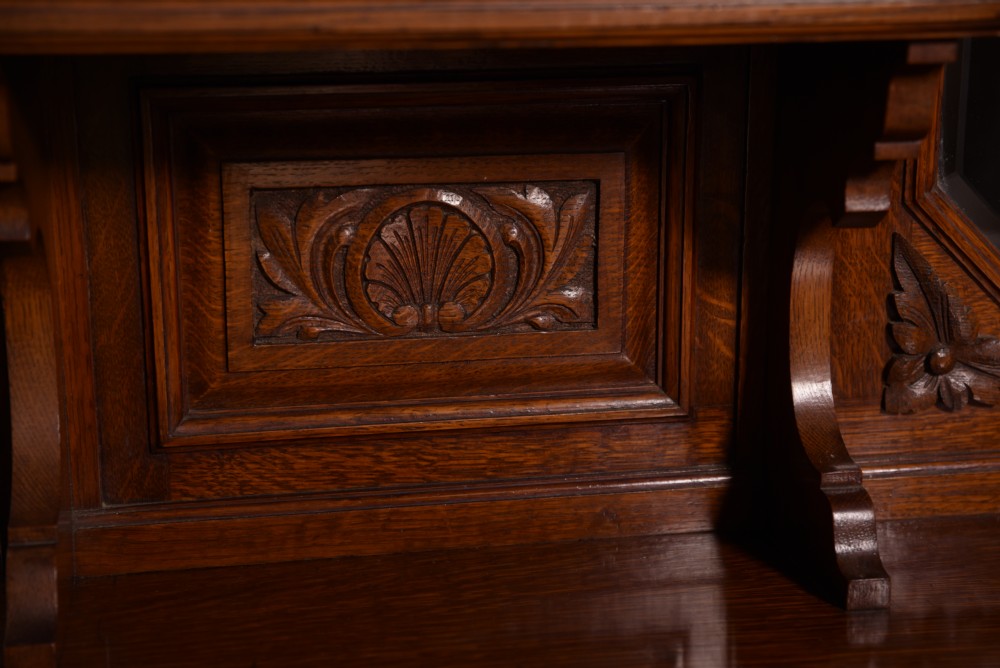 Handsome Edwardian Carved oak mirror back sideboard  View III