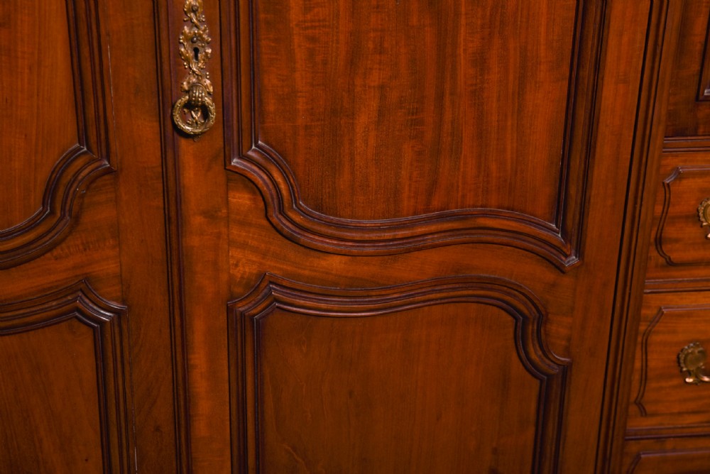 Exhibition Quality Edwardian breakfront Mahogany Wardrobe   View XX