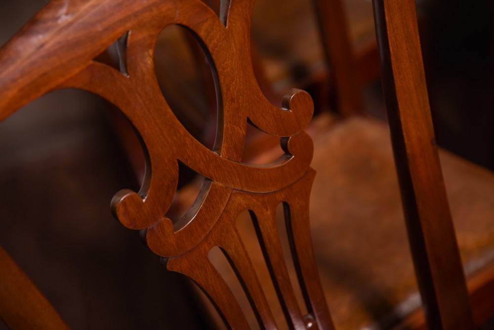 Handsome set o 6 Chippendale design mahogany dining room chairs View III