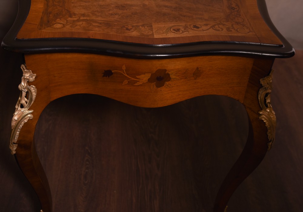 Fabulous French walnut and Marquetry Centre table  View X