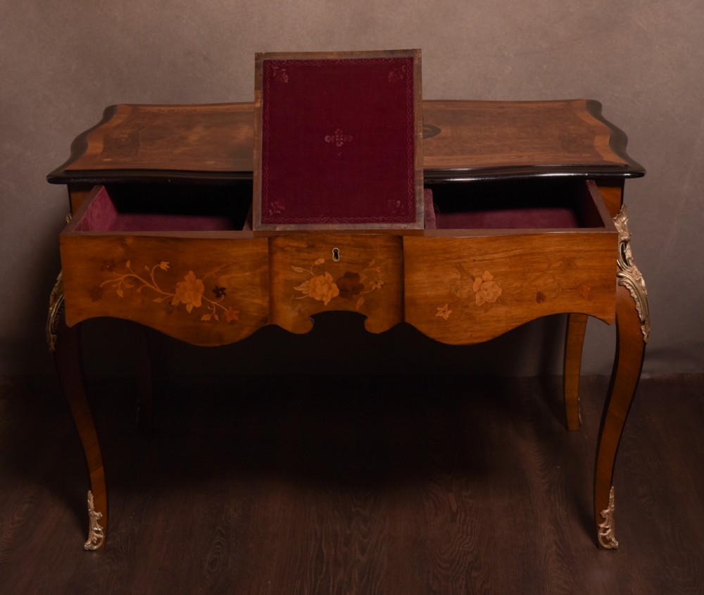 Fabulous French walnut and Marquetry Centre table  View XII