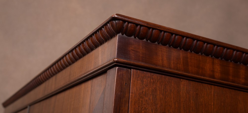 Neat Edwardian flame mahogany wardrobe View XII