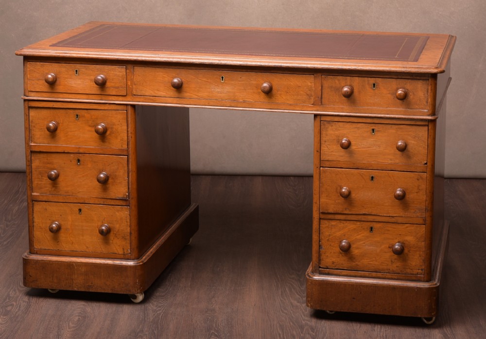 Victorian Oak Pedestal Writing desk
