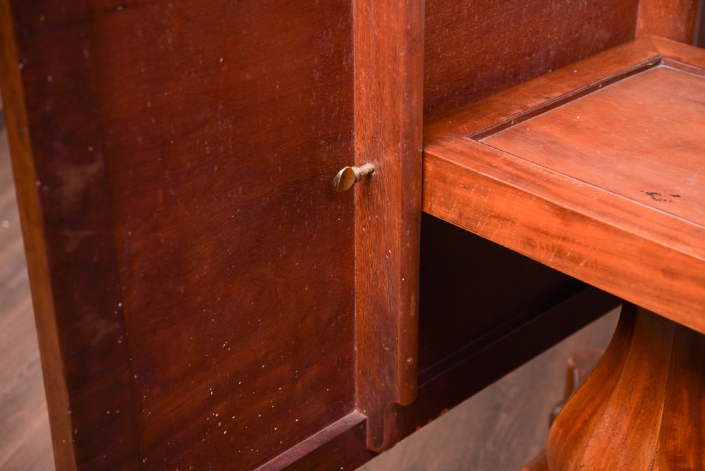 Quality Victorian Mahogany snap top dining table  View XIII