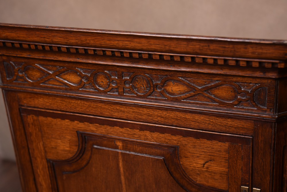 Georgian inlaid oak hanging corner cabinet  View II