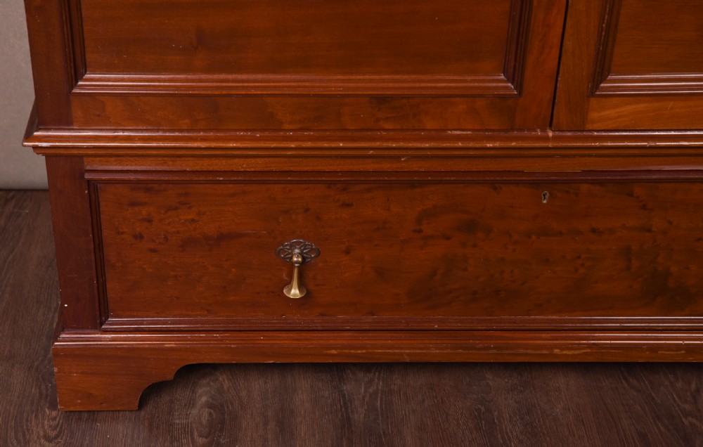 Stunning Quality Edwardian mahogany 2 door Wardrobe  View X