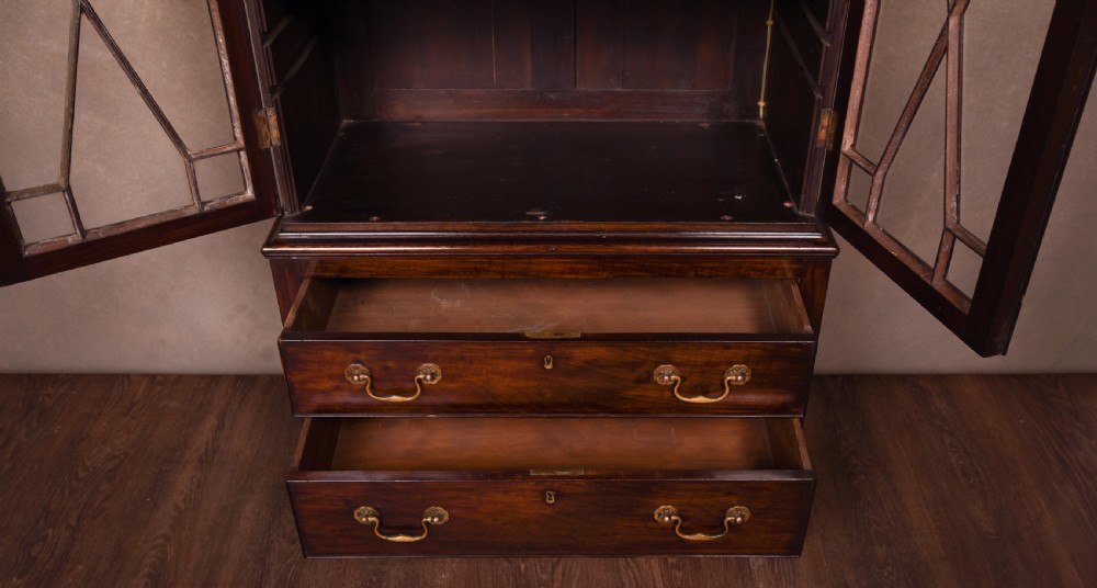 Neat Edwardian Mahogany 2 door bookcase  View XIII