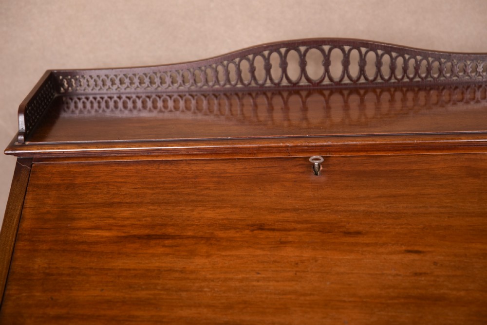 Edwardian ladies writing desk View III