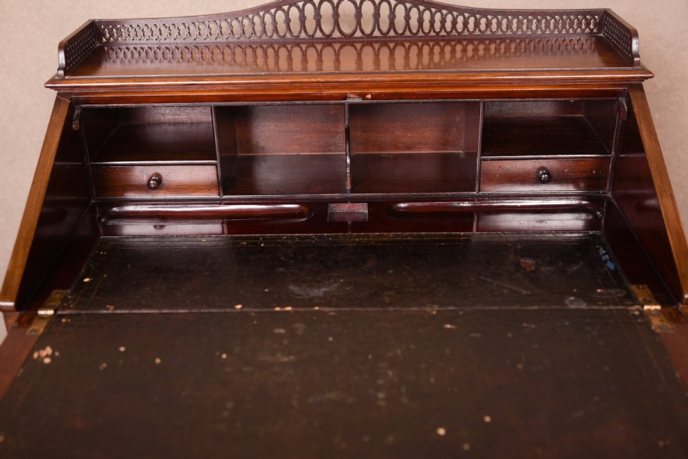 Edwardian ladies writing desk View VIII