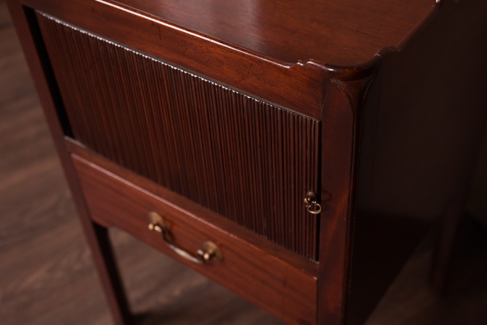 Handsome pair of Mahogany tambour front bedside cabinets View II