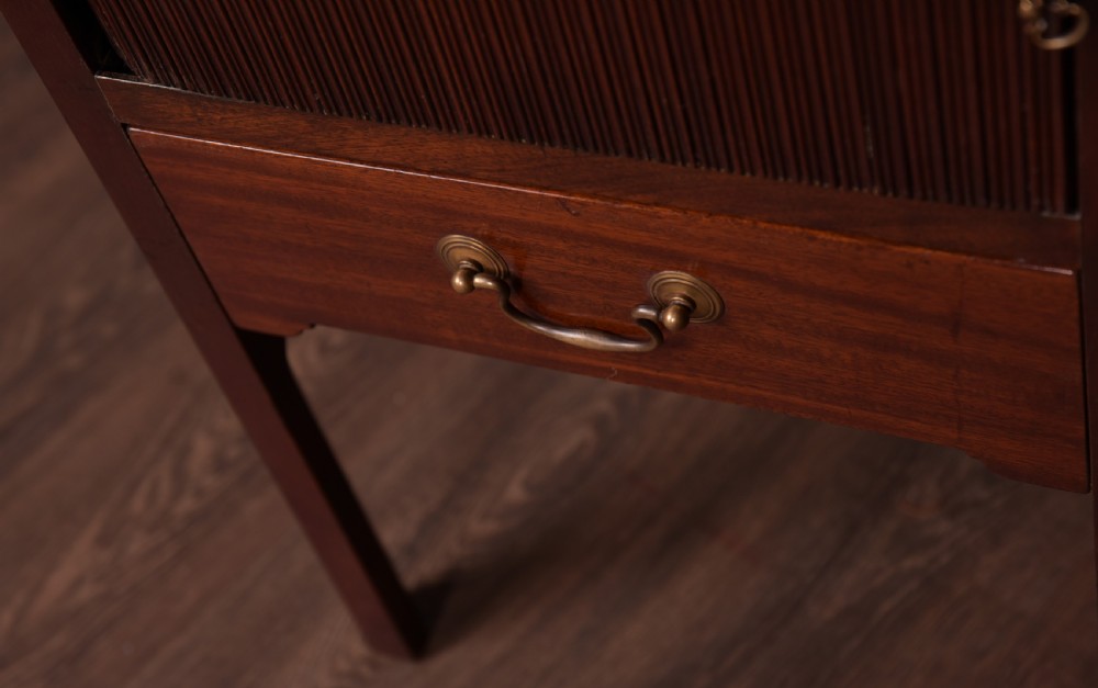 Handsome pair of Mahogany tambour front bedside cabinets View IV