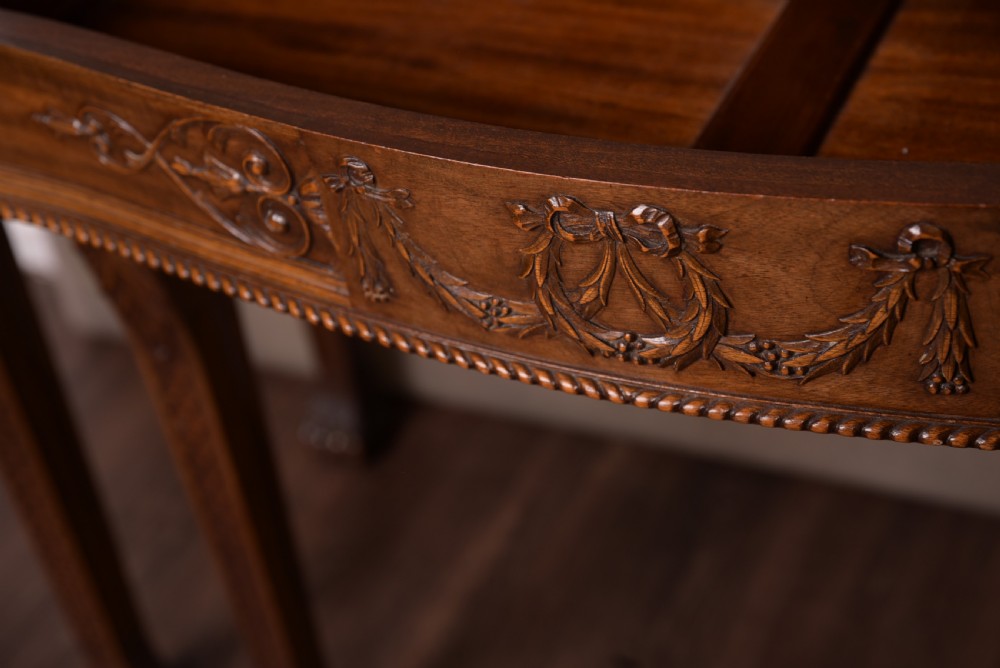 Stunning Quality Scottich carved Mahogany console table by Justice of Dundee  View IV