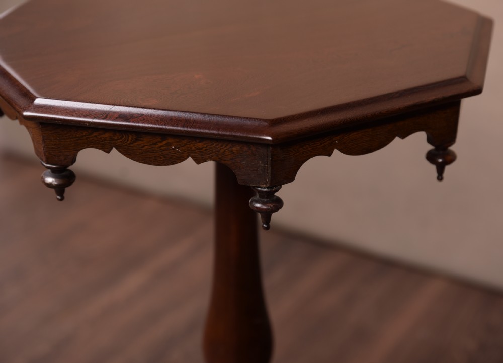 Quality Victorian Rosewood tripod table  View X