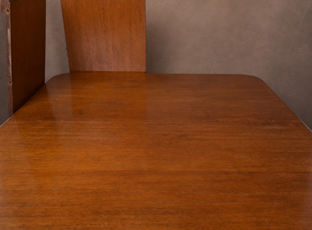 Victorian Oak Extending dining table View IV