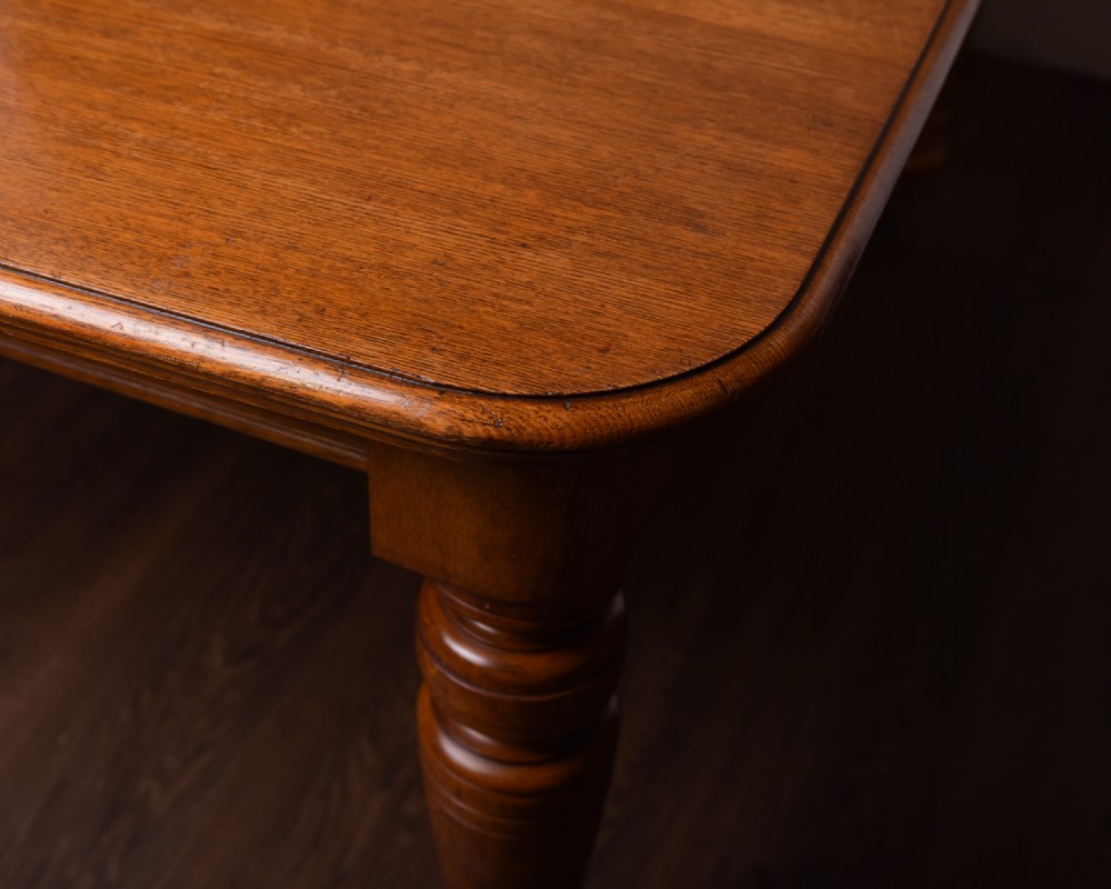 Victorian Oak Extending dining table View XII