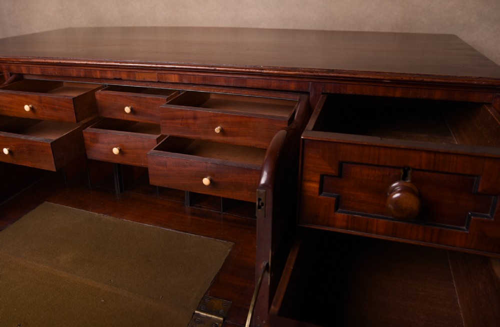 Fabulous 19th Century Scottish Mahogany sercretaire chest of drawers  View VIII