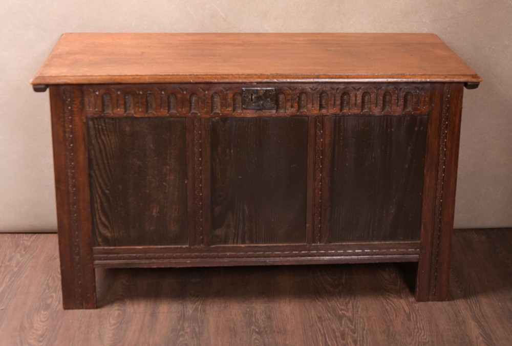 19th century Oak paneled Coffer blanket box