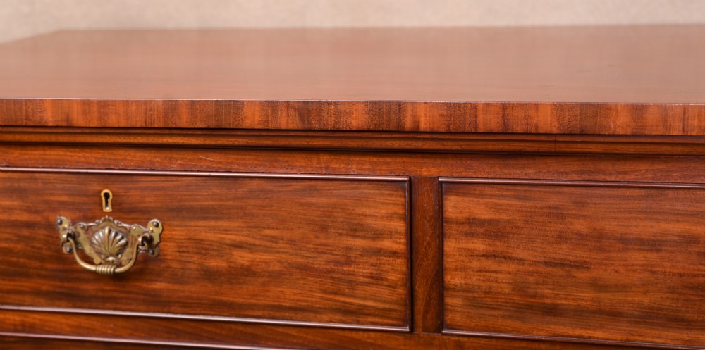 Fabulous quality Mahogany chest of drawers by Edwards and Roberts View III