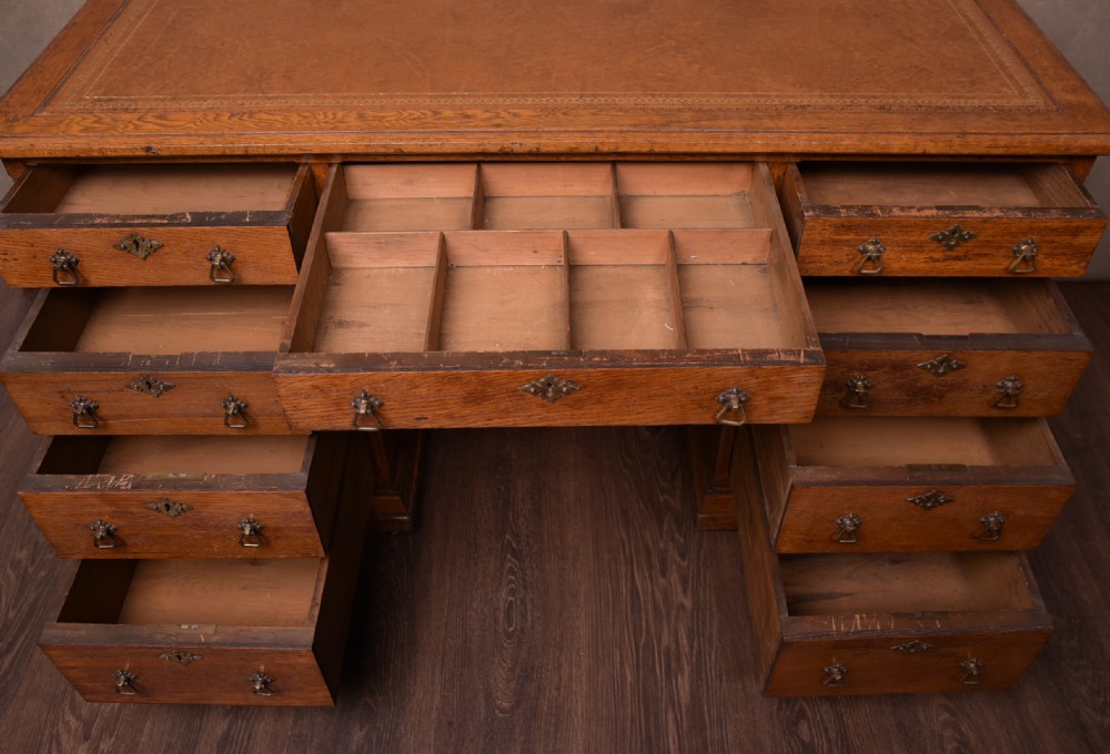 Edwardian Oak Knee hole writing desk  View XV