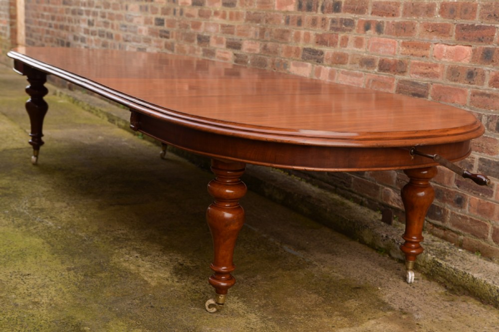 Superb Victorian Mahogany Extending Dining Room Table View II