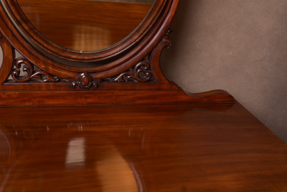 Fabulous Victorian Mahogany Dressing table View VI