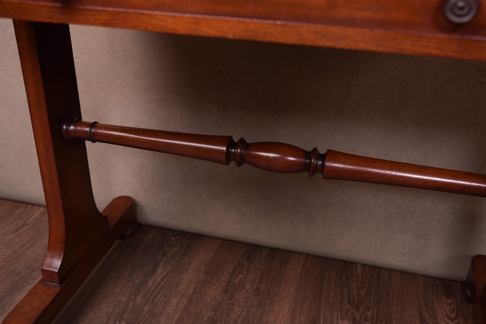 Victorian Mahogany side table View IV