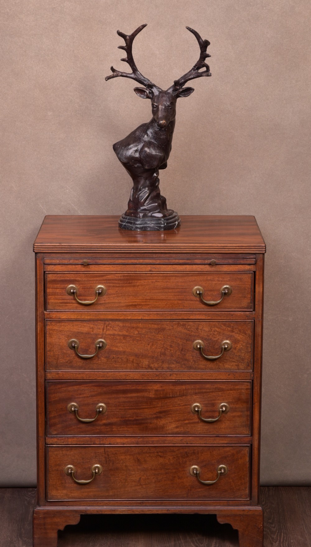 19th Century Mahogany Bachelor Chest of drawers 
