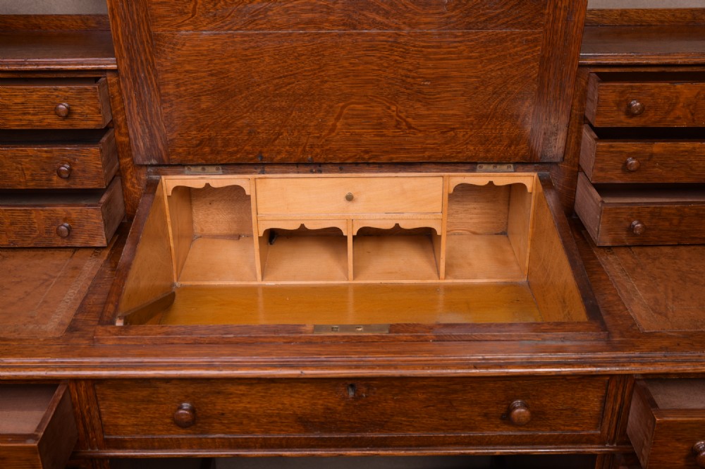 Quality Victorian Oak pedestal Dickons Desk  View VIII