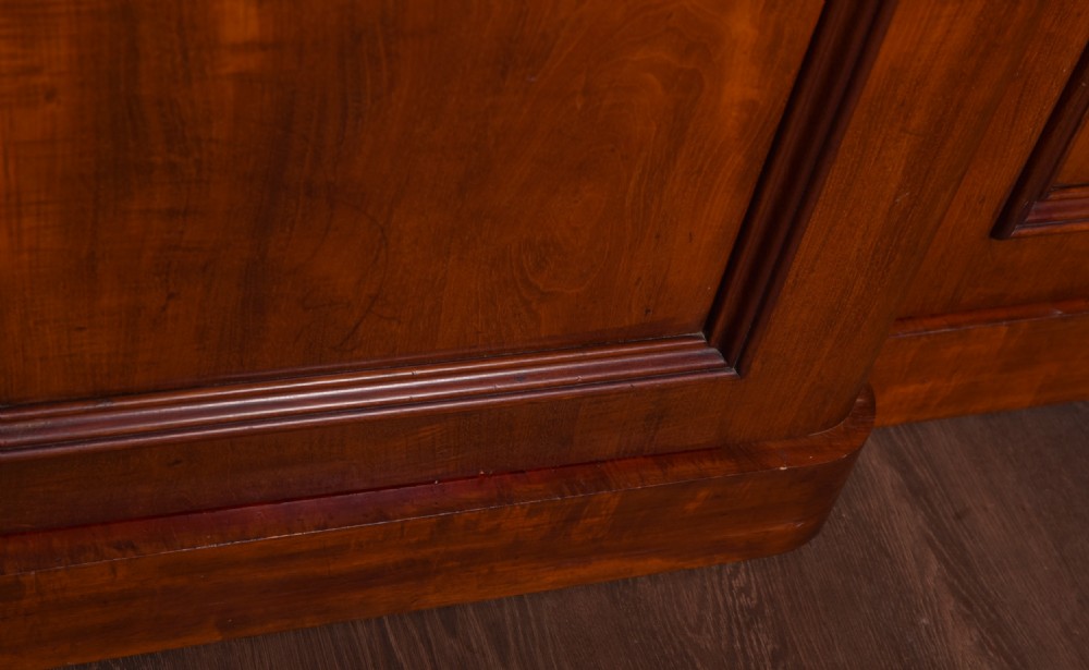Fabulous  Victorian Mahogany 3 door break fronted wardrobe View V