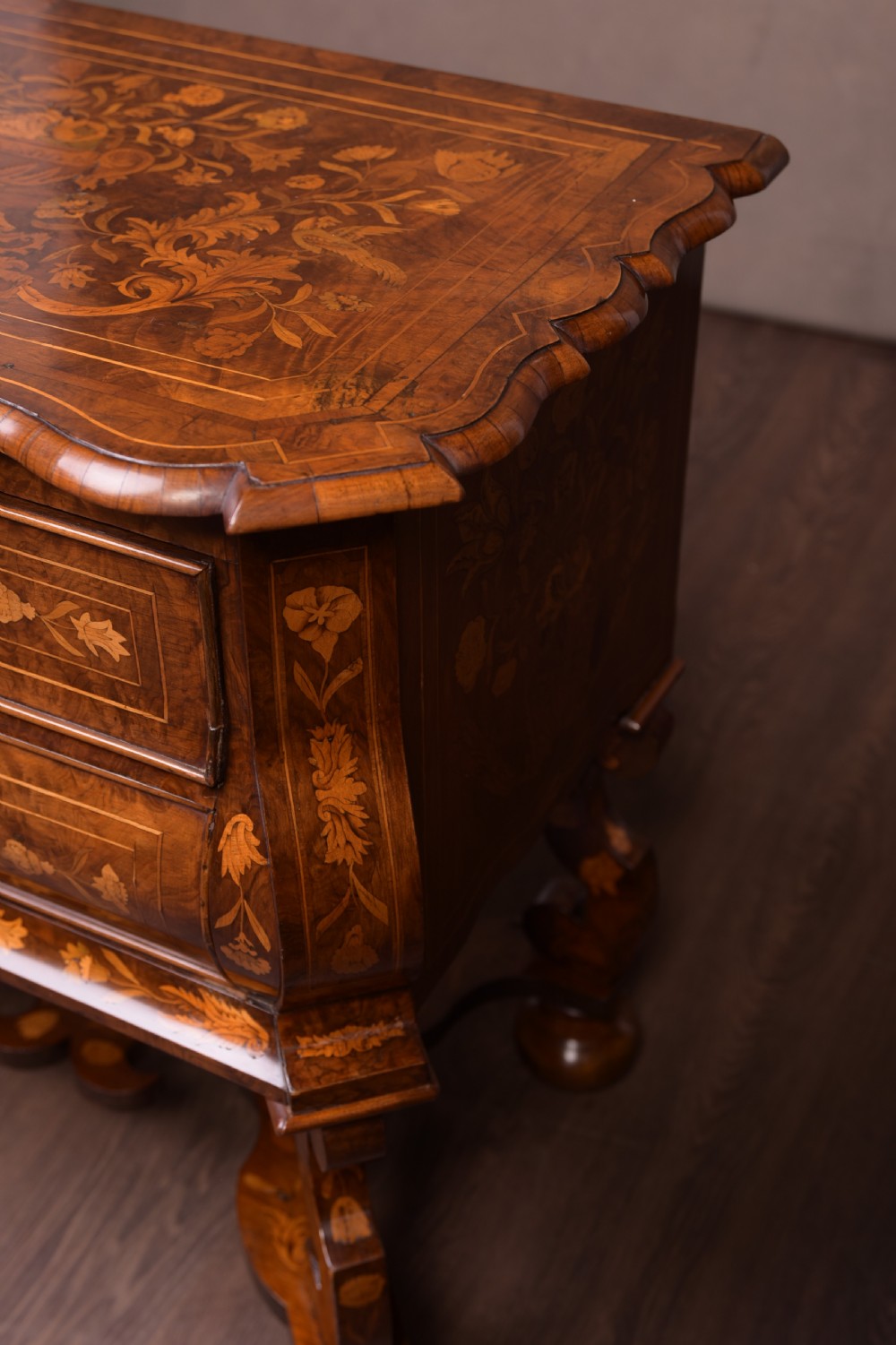Fantastic 19th Century  Marquetry Walnut Chest View IX