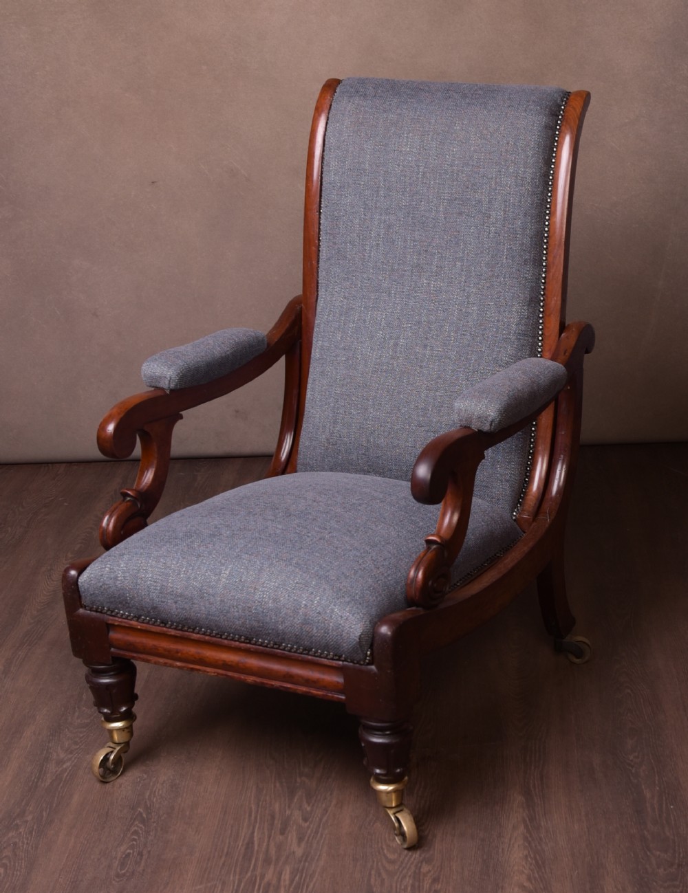 Superb Victorian mahogany reclining arm chair  