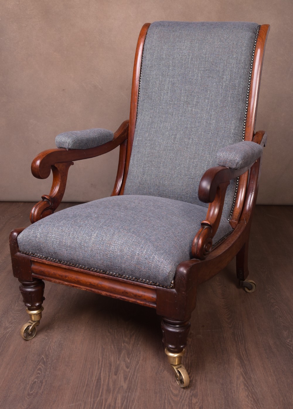 Superb Victorian mahogany reclining arm chair   View VII